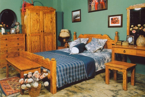 中西式家具激烈竞争